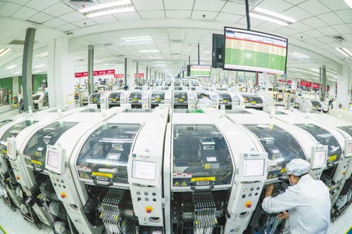 武汉 韧性之城，经济稳居全国前十，专业服务保障城市运转